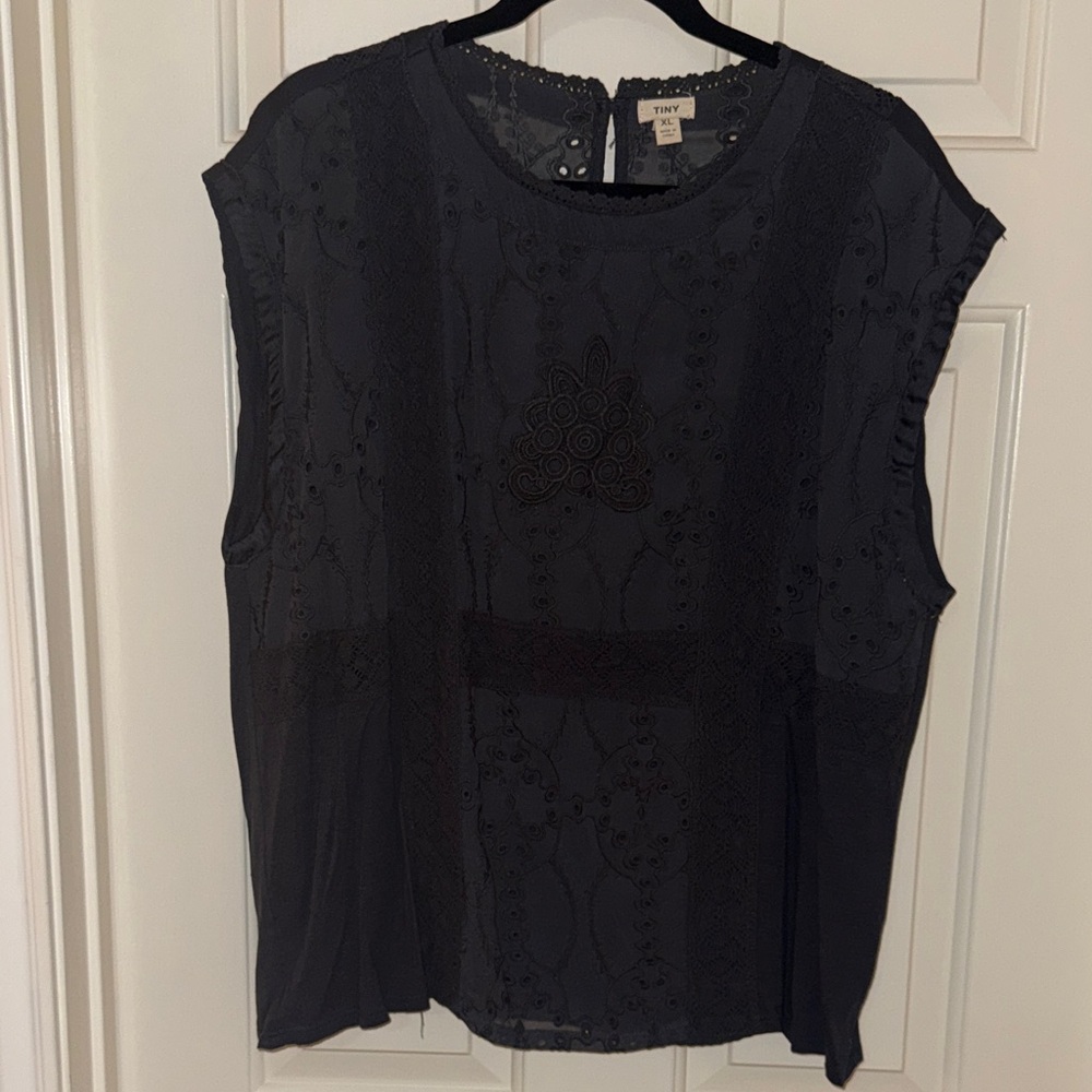 TINY x Anthropologie 
Lace Women Top size XL